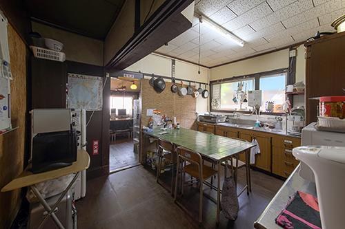 Tonbo Guest house *